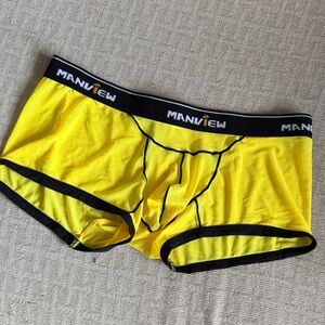 Manview Briefs, Yellow with Black Trim, Small/ Medium, NWOT